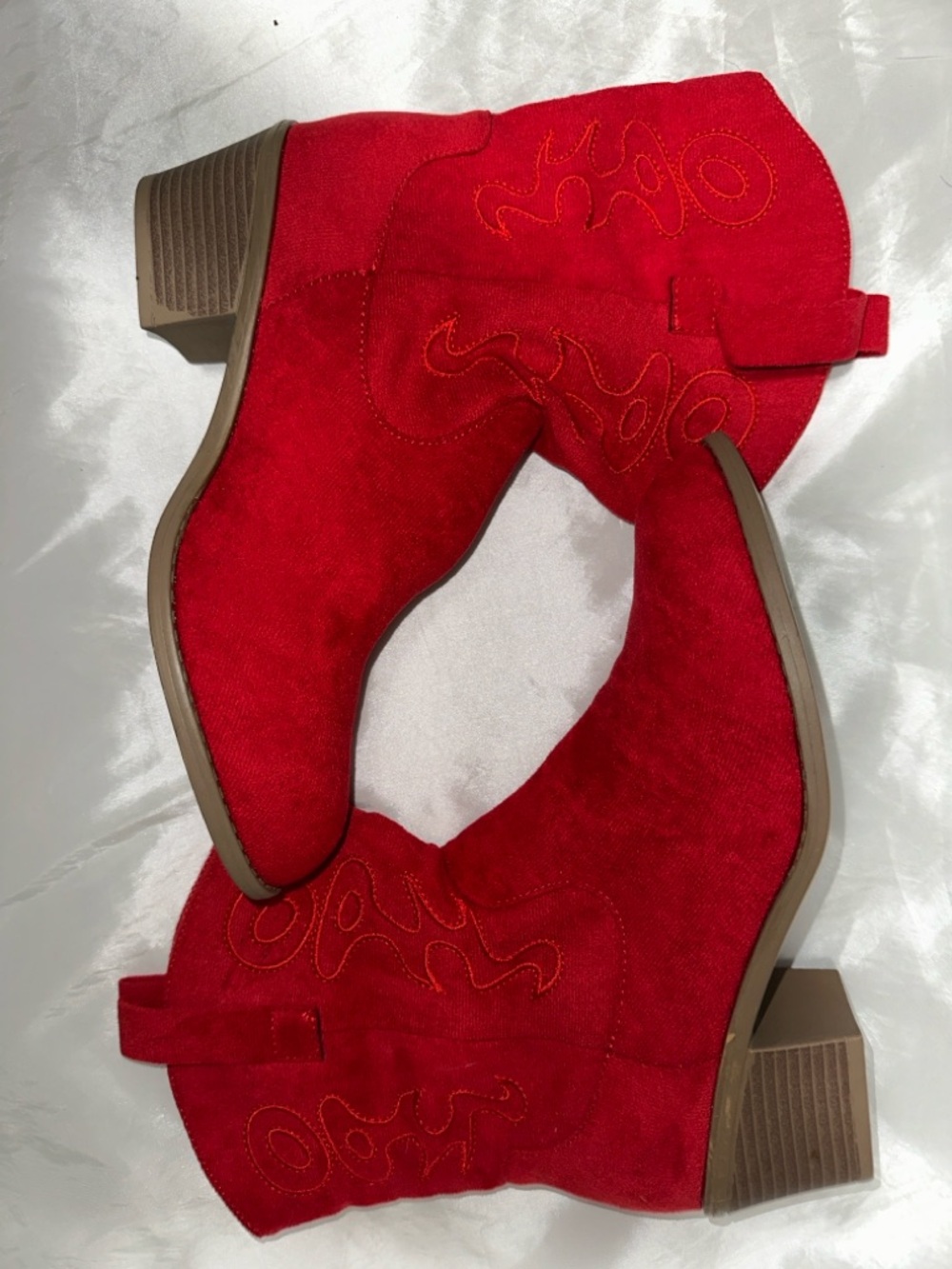 Women's Red Mid-Calf healed cowboy style Boots